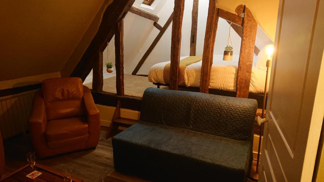 Apartament Nuits Au Grenier De Chartres Zewnętrze zdjęcie