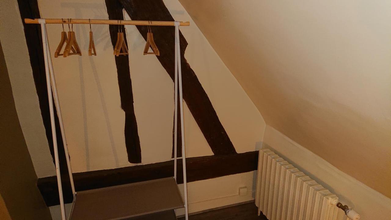 Apartament Nuits Au Grenier De Chartres Zewnętrze zdjęcie